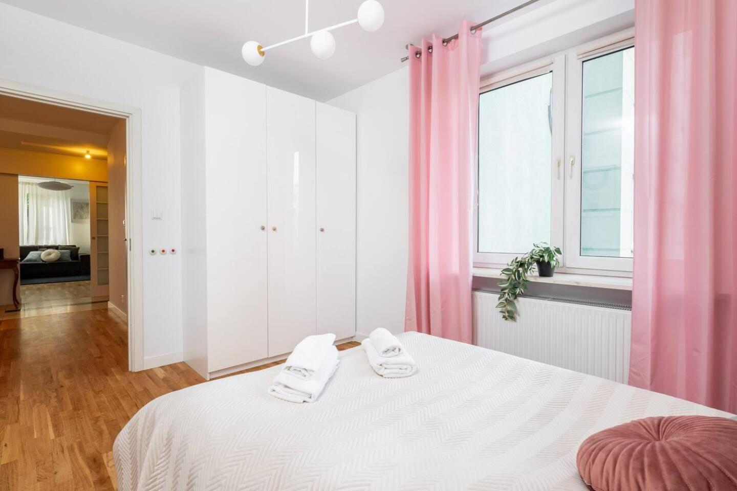 Superb Czerska Family Apartment Varsóvia Exterior foto